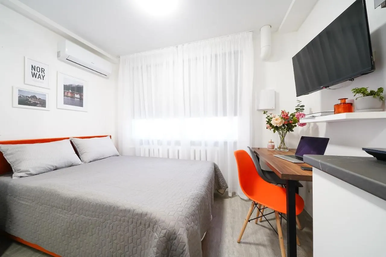 Myfreedom Апартаменти Метро Чернігівська Інститут Серця Kyiv Apartment